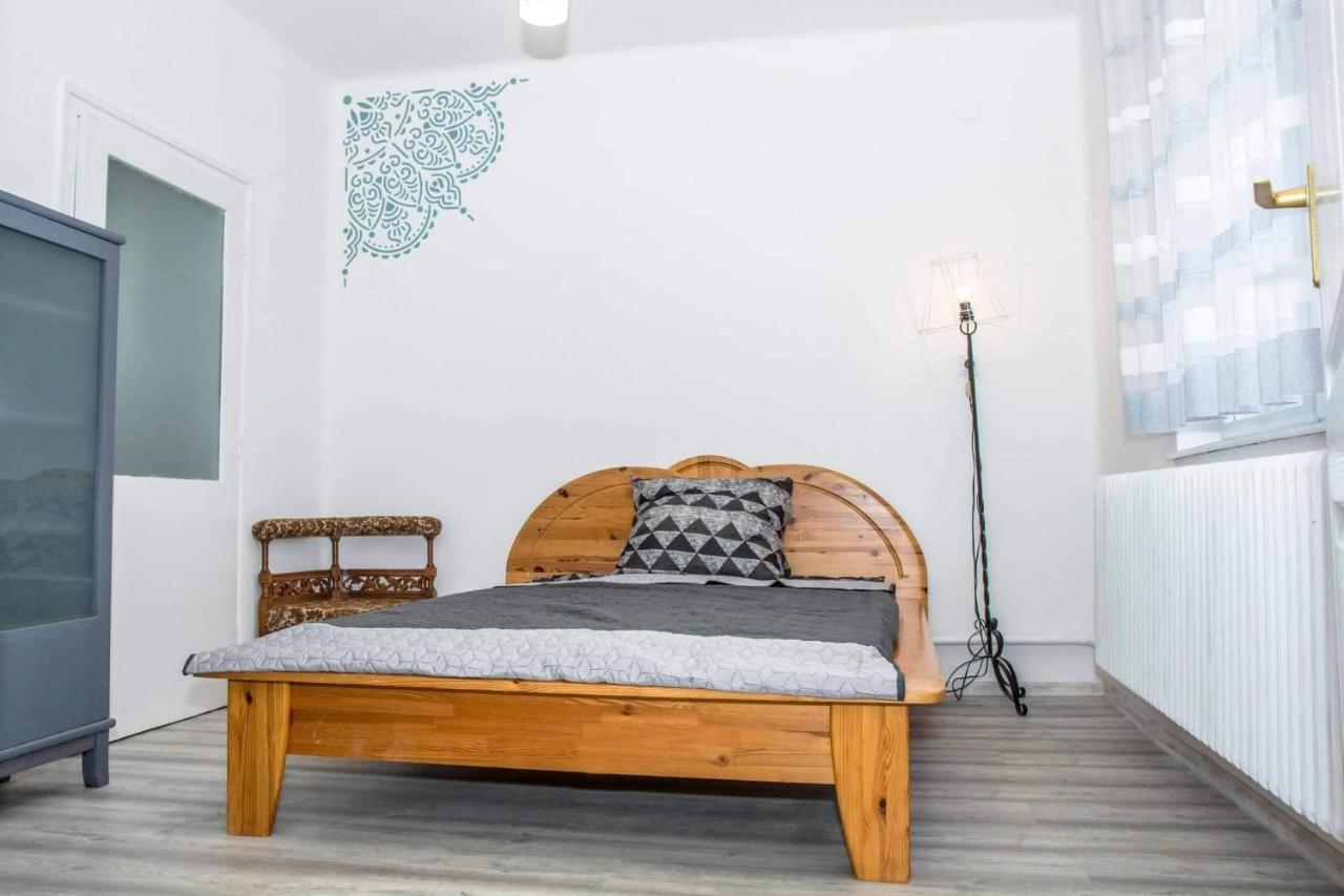 Bb Apartman Hajdúnánás מראה חיצוני תמונה